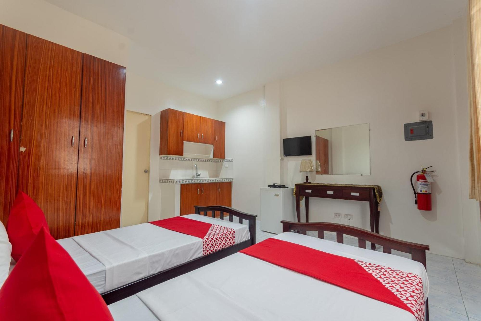 3J'S And K Apartment Île de Mactan Extérieur photo